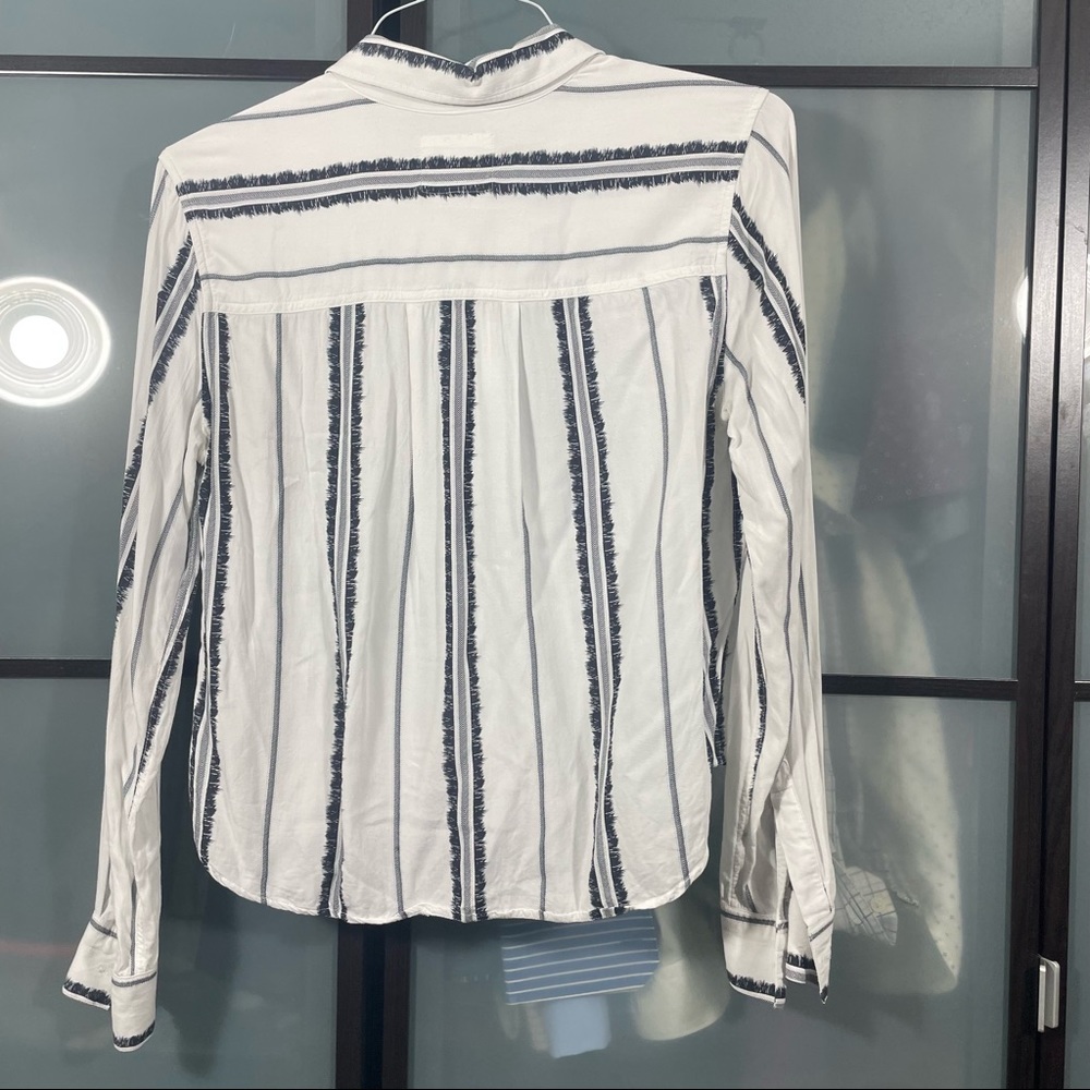 Rails Blue Striped Button Up. Size S - image 2